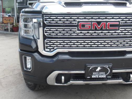 Metallic 2020 GMC Sierra 2500 Denali