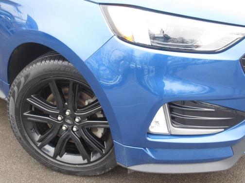 2021 Ford Edge ST-Line