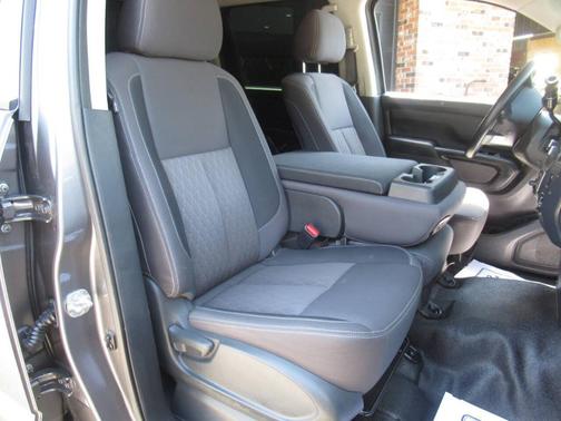 Gun Metallic 2023 Nissan Titan S
