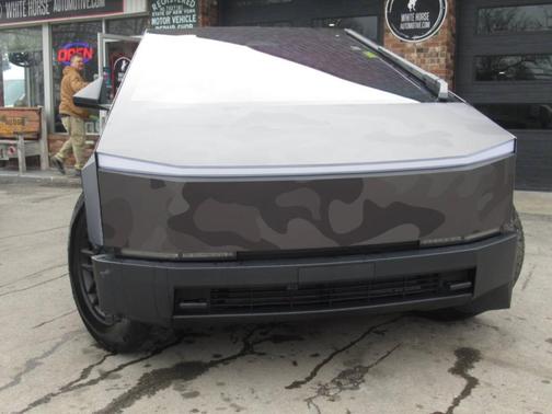 Steel 2024 Tesla Cybertruck Cyberbeast