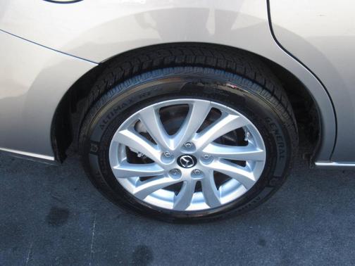 2014 Mazda Mazda5 Sport
