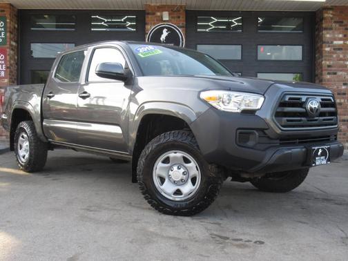 Magnetic Gray Metallic 2018 Toyota Tacoma