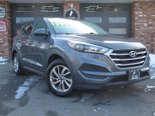 2018 Hyundai TUCSON SE
