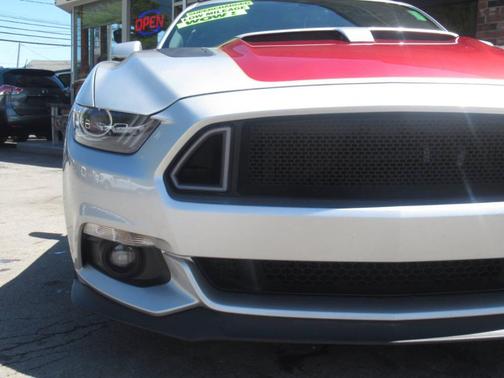 Ingot Silver 2015 Ford Mustang