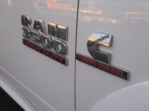 2016 RAM 3500 Laramie