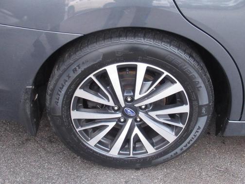 2018 Subaru Legacy 