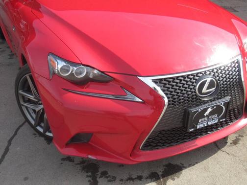 2016 Lexus IS 300 Base