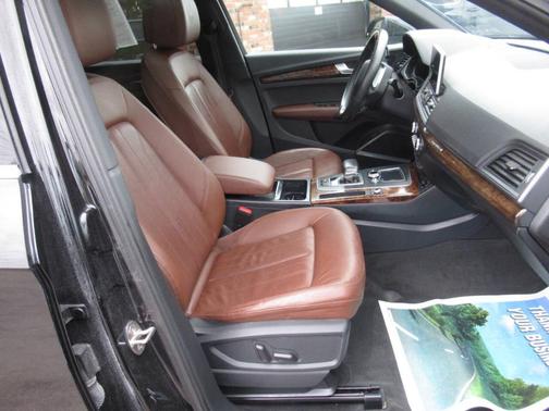 2018 Audi Q5 2.0T Premium Plus