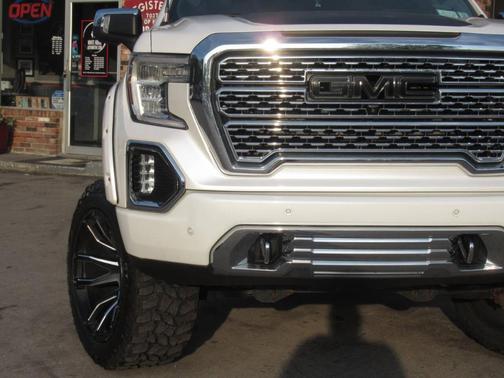 White Frost 2022 GMC Sierra 1500 Limited Denali