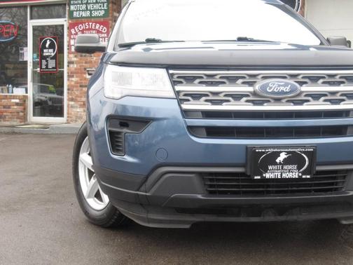 2018 Ford Explorer Base