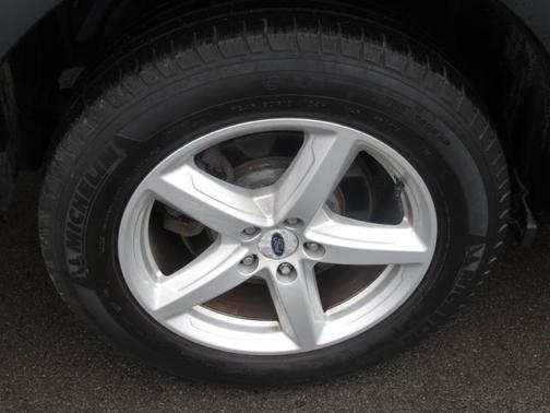 2018 Ford Explorer Base