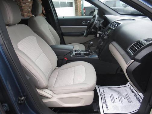 2018 Ford Explorer Base