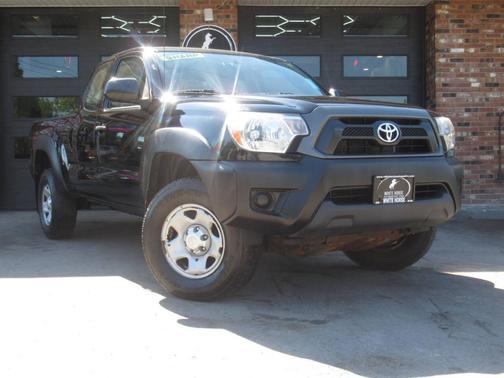 Black Sand Pearl 2015 Toyota Tacoma Base