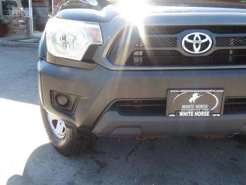 Black Sand Pearl 2015 Toyota Tacoma Base