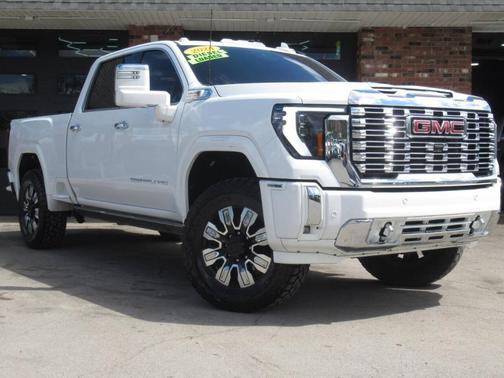 White Frost 2024 GMC Sierra 2500 Denali