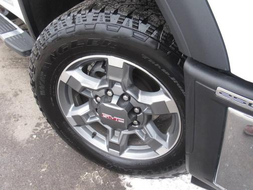 2025 GMC Sierra 2500 SLT