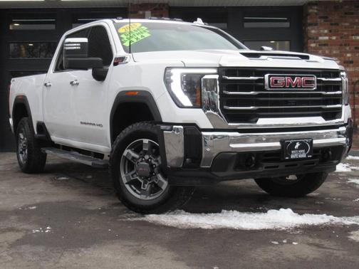 2025 GMC Sierra 2500 SLT