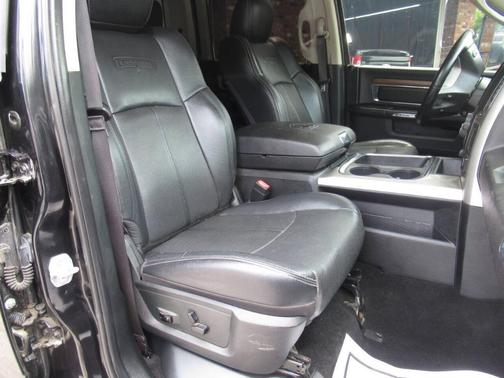 2018 RAM 1500 Laramie