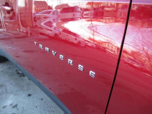 2020 Chevrolet Traverse LT Leather