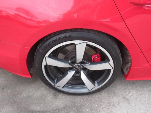 Tango Red Metallic 2023 Audi A5 Sportback 45 S line quattro Premium