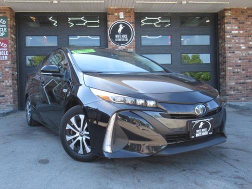 Midnight Black Metallic 2021 Toyota Prius Prime