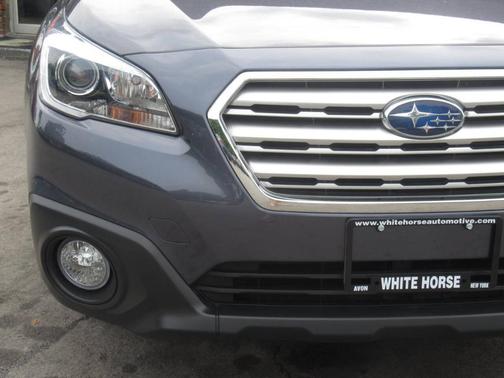 Carbide Gray Metallic 2017 Subaru Outback 2.5i Premium