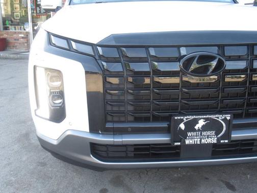 Hyper White 2023 Hyundai PALISADE Limited