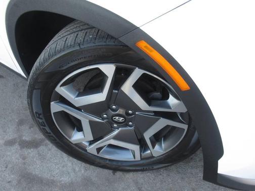 Hyper White 2023 Hyundai PALISADE Limited