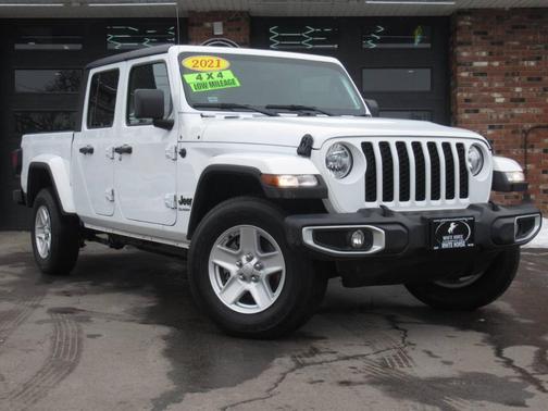 2021 Jeep Gladiator Sport