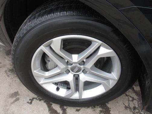 2018 Audi Q5 2.0T Tech Premium