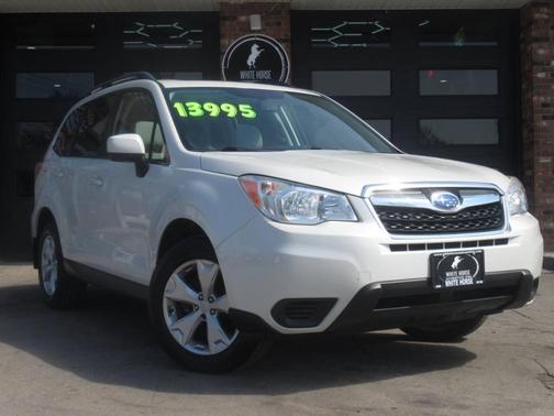 Satin White Pearl 2015 Subaru Forester 2.5i Premium