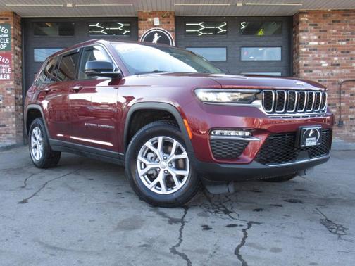 Velvet Red 2022 Jeep Grand Cherokee Limited