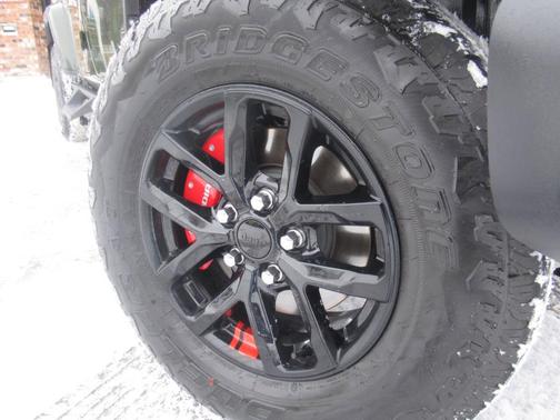 2022 Jeep Gladiator Sport