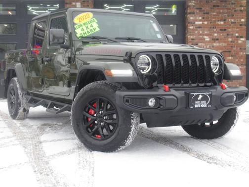 2022 Jeep Gladiator Sport