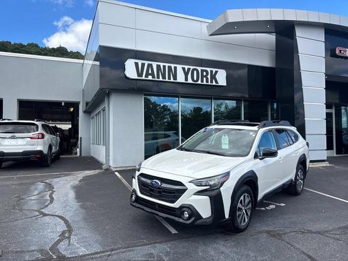 2025 Subaru Outback Premium