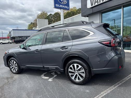 Magnetite Gry M 2025 Subaru Outback Premium