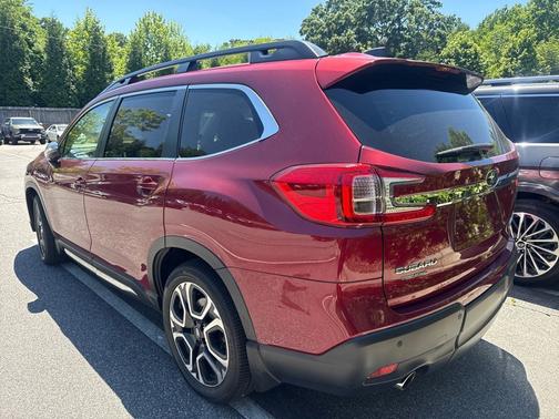 Crimson Red Pearl 2023 Subaru Ascent Limited