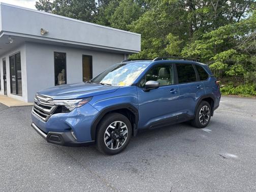 Horizon Blue Pearl 2025 Subaru Forester Premium