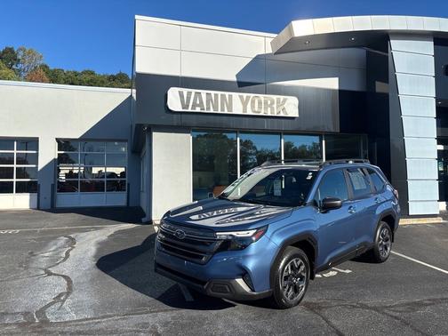 2025 Subaru Forester Premium
