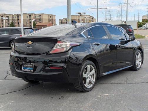 2017 Chevrolet Volt LT