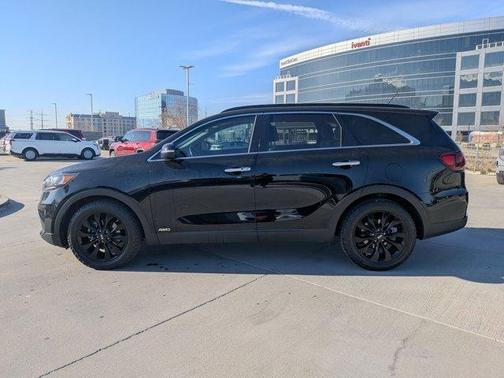 2020 Kia Sorento S