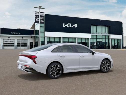 2025 Kia K5 EX