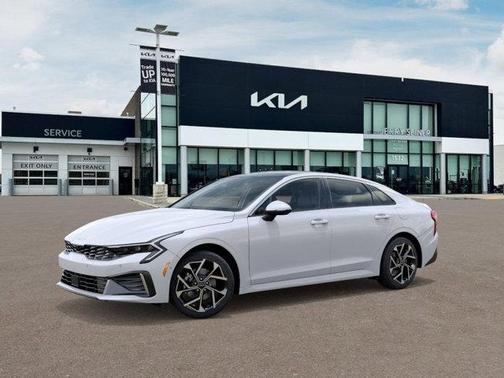 2025 Kia K5 EX