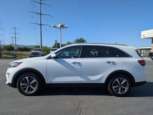 2019 Kia Sorento EX V6