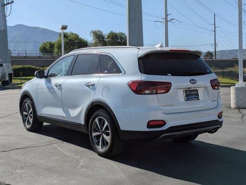 2019 Kia Sorento EX V6