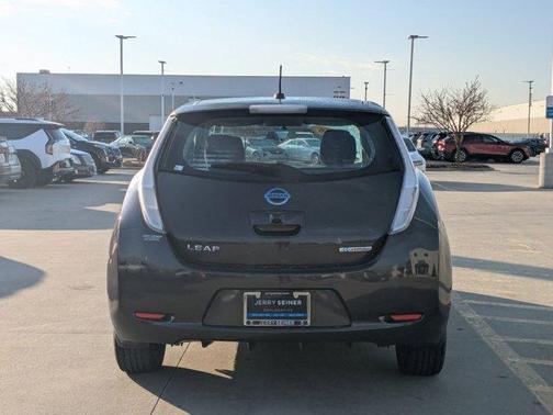 2016 Nissan Leaf S