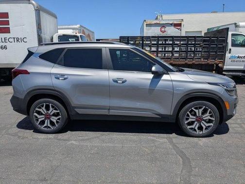 2023 Kia Seltos SX