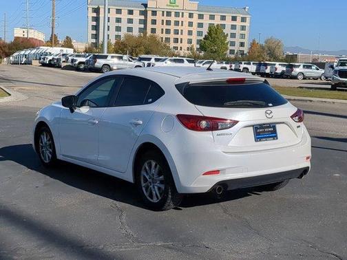 2017 Mazda Mazda3 Sport