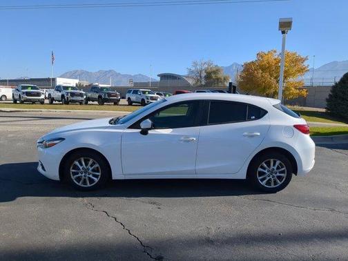 2017 Mazda Mazda3 Sport