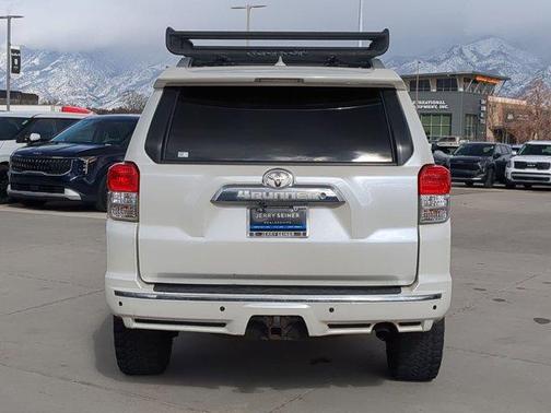 2013 Toyota 4Runner SR5